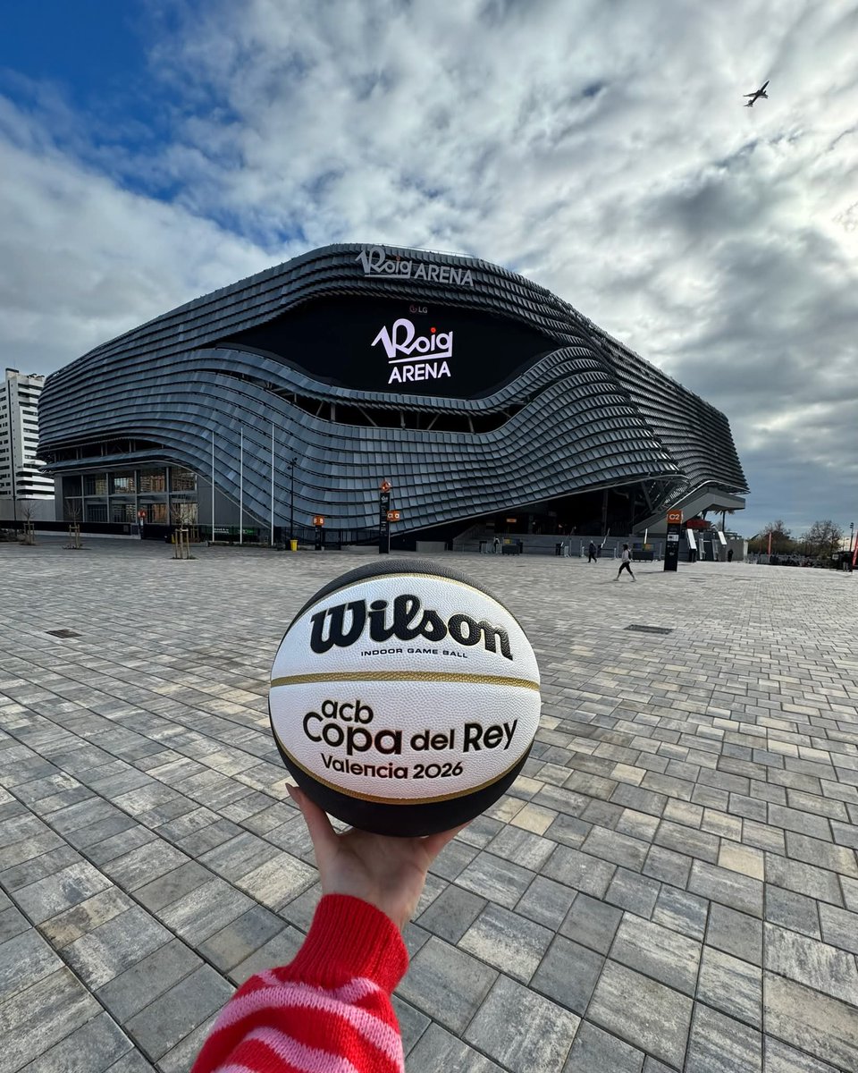diegoj005's tweet photo. Este año (y el que viene) la #CopaACB se juega en el Mercadona. https://t.co/y1zSc8JYGs