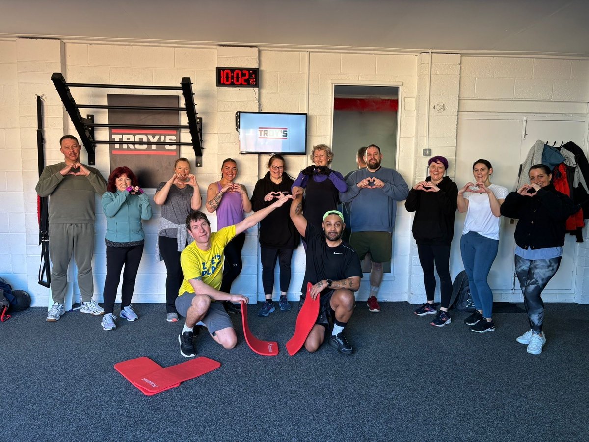 TrainAtTROYS's tweet photo. No matter where you’re starting from, you don’t have to start alone 🤝

Our next 6 Week Challenge at TROY’S kicks off next week and we’ve only got a few spaces left! ⏳

Follow the link below to book your info session ⬇️
https://t.co/7zlqTaPp4k https://t.co/suqD9tsHTd