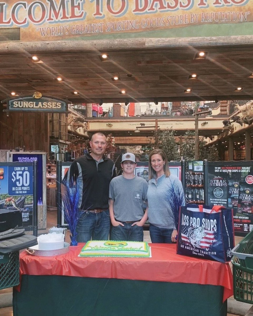 Kids Wish Network tweet media