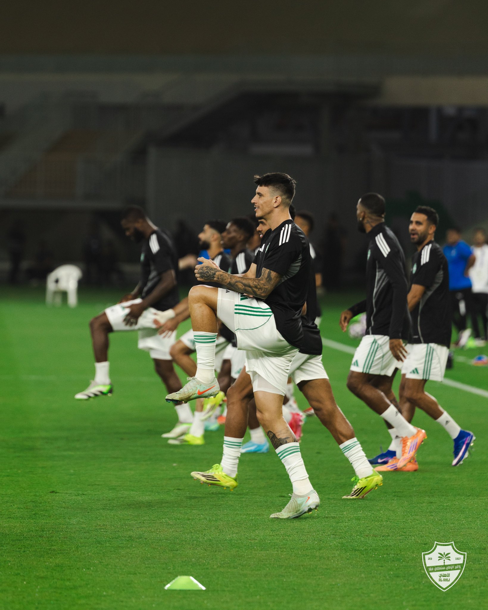 بداية المباراة. الأهلي النجمة #الأهلي_النجمة 