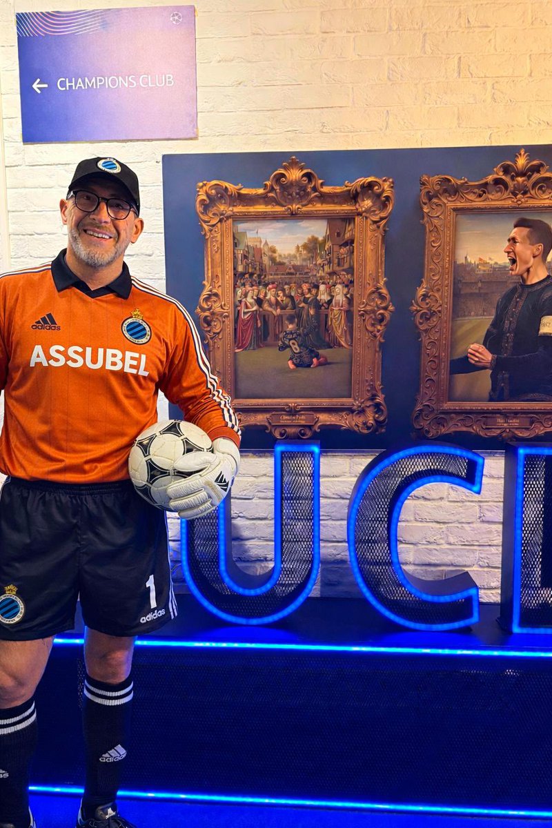 philvandewalle's tweet image. T’moet zeker kunnen in @Atleti 
Madrid !!!! 💪🏽💪🏽💪🏽
Ik k’zin er kloar voren… !!! 😉
@ClubBrugge 
#yeswecan #bluvgoan #nosweatnoglory