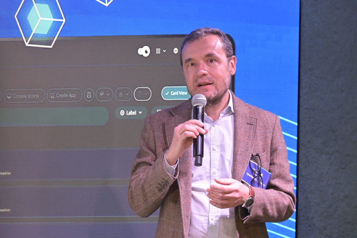 OVHcloud España tweet media