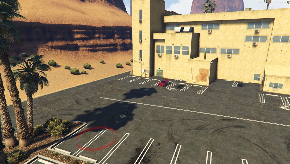 🏨 L’hôtel Melasuda à Las Venturas évolue sur #Baylife avec un parking public, une zone de stockage pour les chasseurs, une niche pour vos animaux et un pont piéton vers la zone de chasse. La zone cactus a été déplacée ! 🌵 
#GTA5