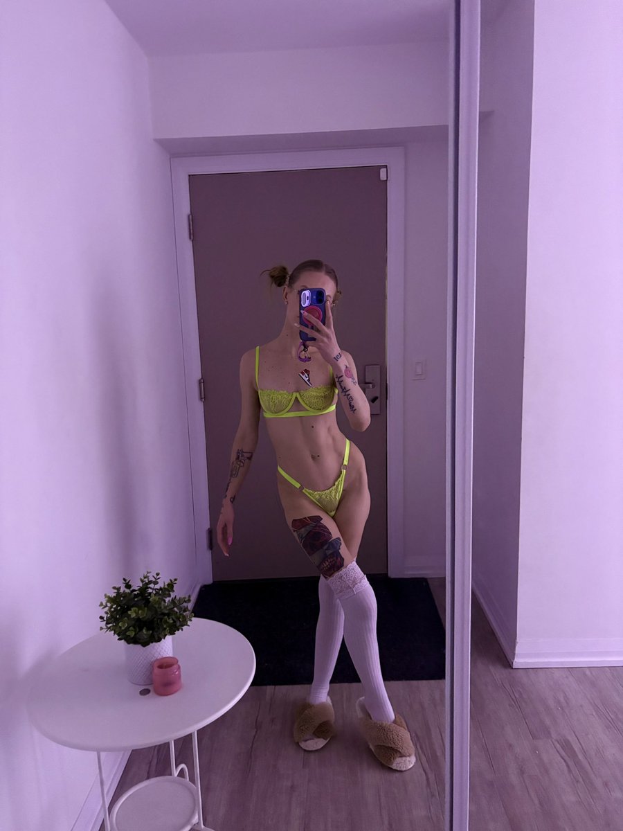 Amari-Lee🍭 tweet media