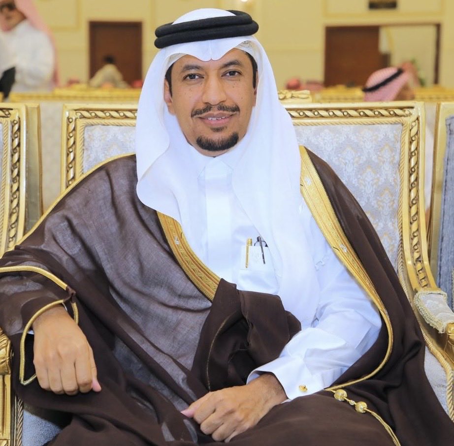 alrazgani999's tweet photo. صدر قرار سعادة نائب المحافظ لسياسات الجودة بالمؤسسة العامة للتدريب التقني والمهني بتكليف 
#الدكتور_خالد_بن_سعد_الرزقني_السلمي رئيسا لقسم الدراسات العامة بالكلية التقنية للاتصالات والمعلومات بجده
#قبيلة_الرزاقنة https://t.co/BIC48JIF0t
