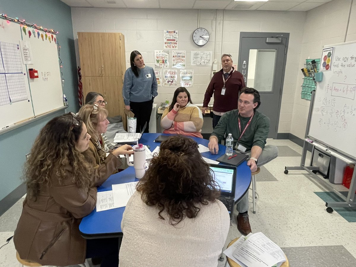 Julie Fisher tweet media