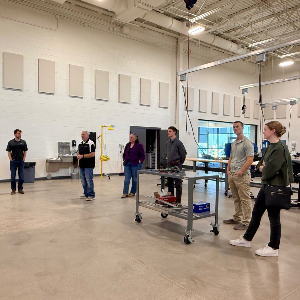 tstcwaco's tweet photo. The #Waco Young Professionals visited TSTC’s The WorkSITE on Thursday, Feb. 19, to tour labs and learn about accelerated training opportunities available in McLennan County.

#TSTCproud #YoungProfessionals https://t.co/17zm2vXWVO