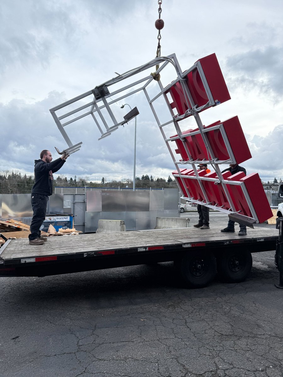 Plumb Signs tweet media