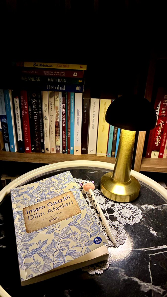 Biraz kendi halindelik.. 📚