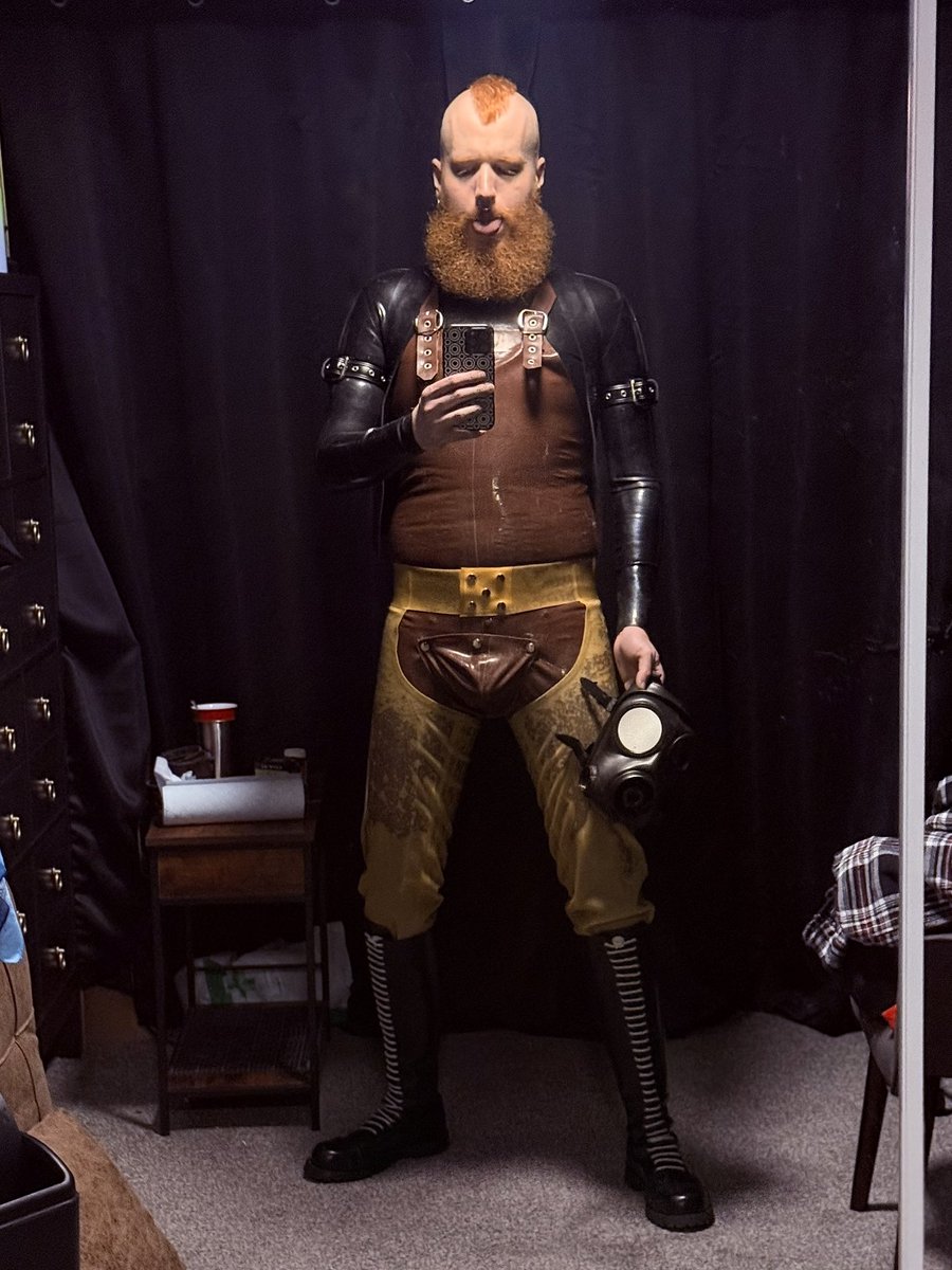 ShinyMoogler tweet media