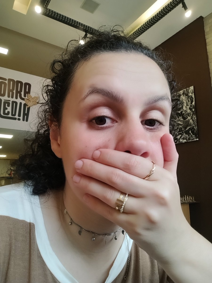 Flavia Vieira tweet media