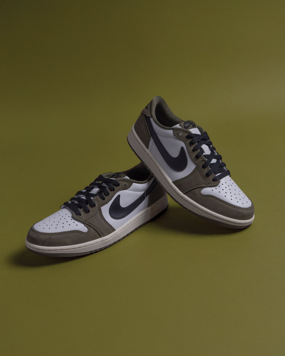 Stadium Goods tweet media