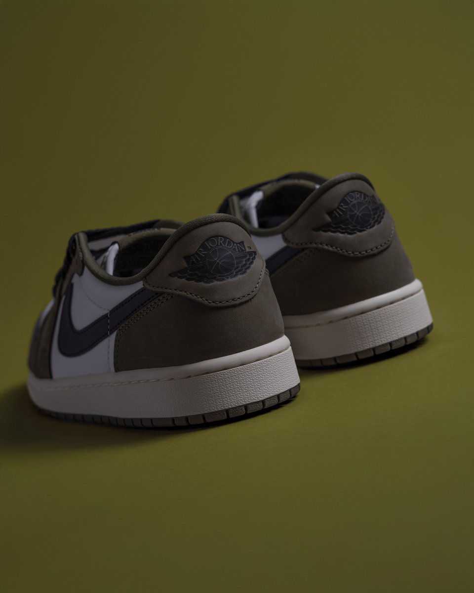 Stadium Goods tweet media