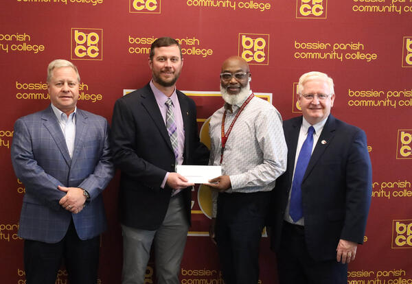 Thank you #MikeScanlan &amp; #KirkSavoy with Louisiana Charities Trust! This $50,000 grant will allow <a href="/BPCCCavs/">Bossier Parish Community College</a>⚔️to expand its CNA program and reduce barriers for adult learners. 🏥<a href="/golctcs/">LCTCS</a> bossierpress.com/bpcc-expands-c…