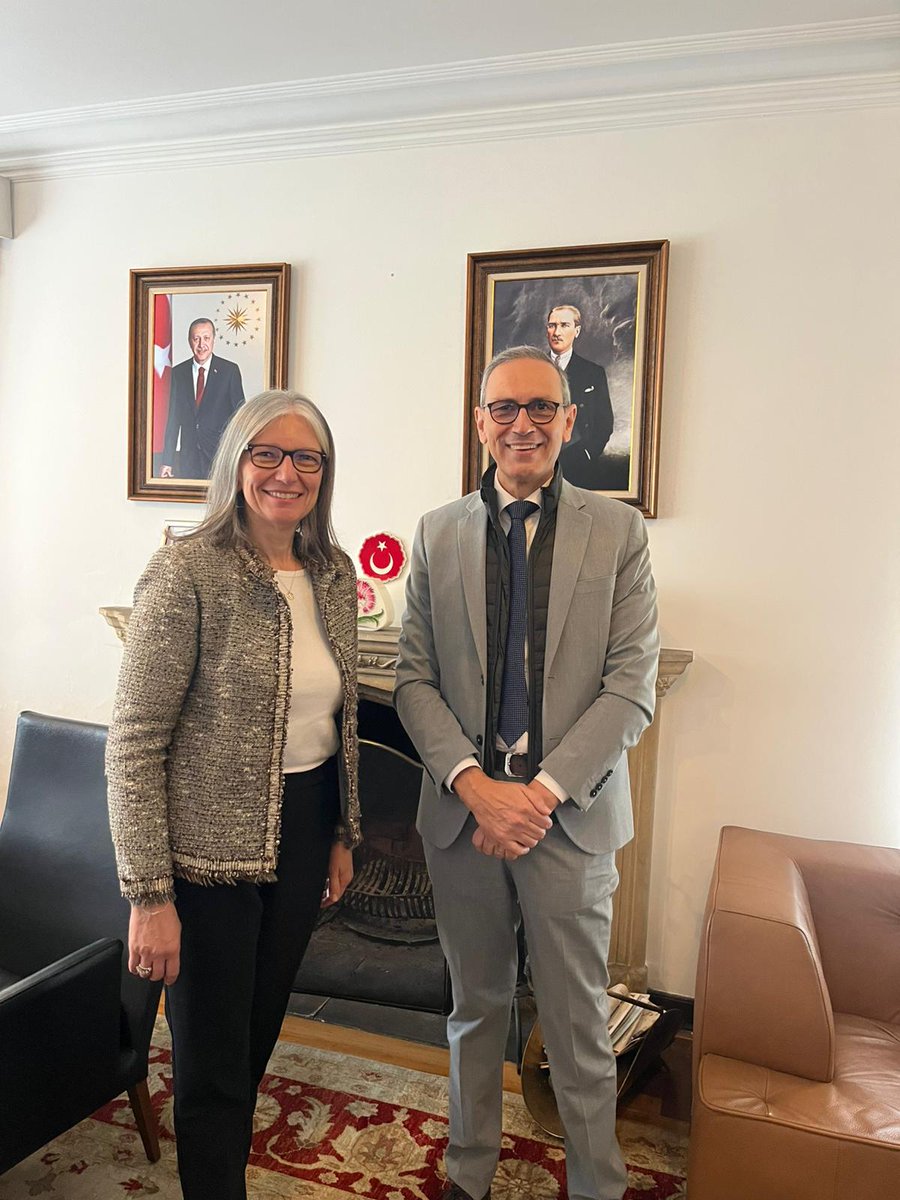 Türkiye in Colombia tweet media