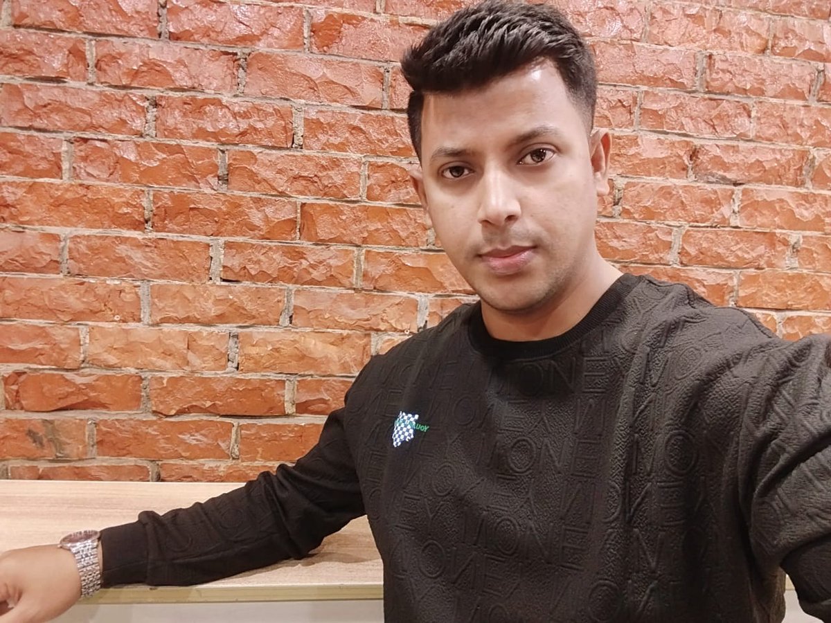 OviKayum's tweet photo. জীবন এত ছোট যে, তোমার চলে যাওয়ার দিকে তাকিয়েই এটা পার করে দেয়া যায়।

🖊️ ইমতিয়াজ মাহমুদ https://t.co/gVNHhd5gYy