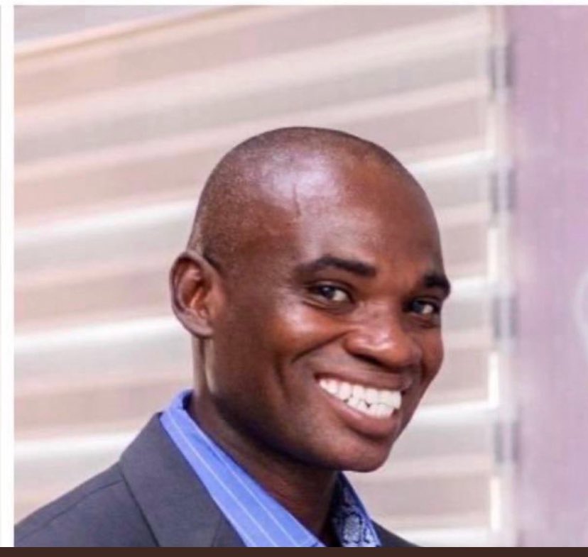 DebwouyWalinky7's tweet image. Legendary sc@mmer?

This.                                      Or.                 That