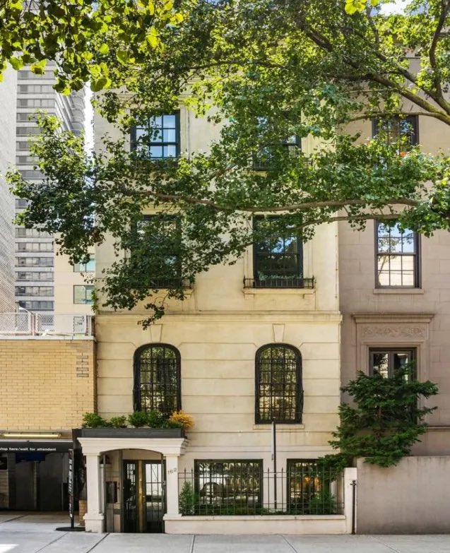 Pretty Corrupt Podcast tweet media