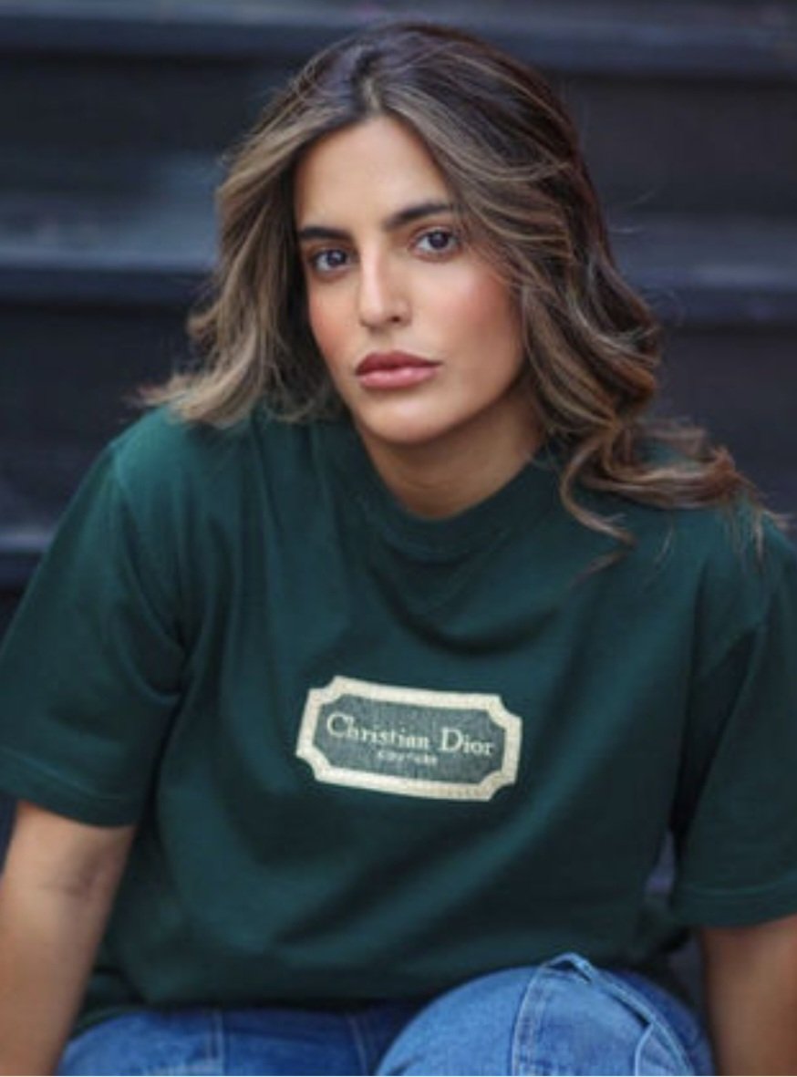 #ملاحظة: يلفت باهتمام في المسلسل الكويتي #كسرة حضور #منصور_البلوشي و #إيمان_فيصل أداء رشيق ومتقن، مساحة مشغولة بعفوية رغم أهميتها، وبساطة الحركة والكلام تفيد الحكاية والبعد الدرامي..يزرعان البهجة ويحصدان الإعجاب...