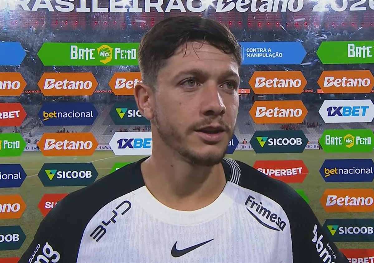 Palavras de Rodrigo Garro, após o apito final em Athletico 0x1 CORINTHIANS! 

"Nessa caminhada temos falado de conseguir as coisas aqui. O Brasileirão não é pouca coisa, fico feliz. Infelizmente, temos que jogar nesse gramado, para o corpo do desportista fica difícil. O gramado