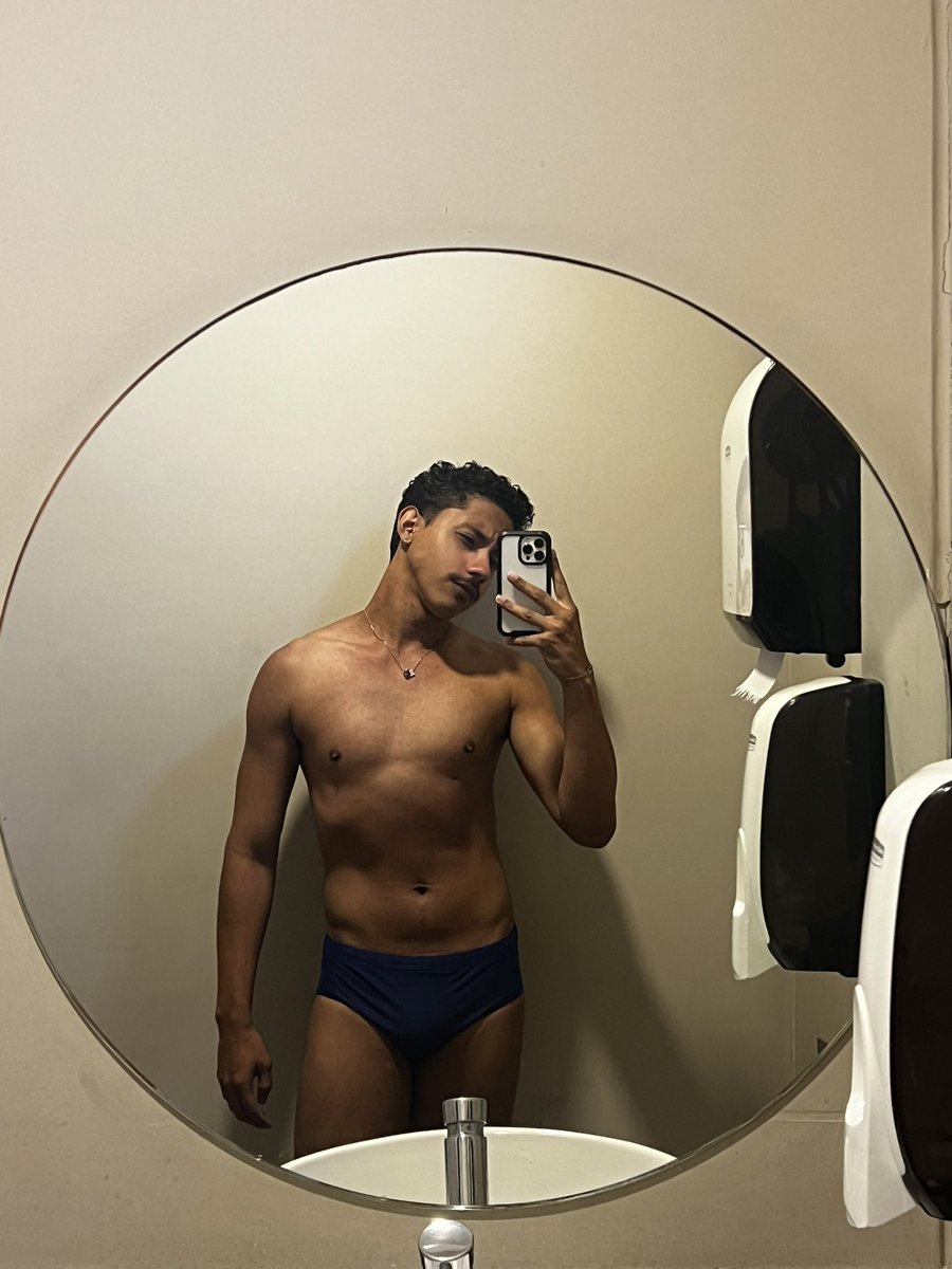 Reinaldo J. Rivas. tweet media