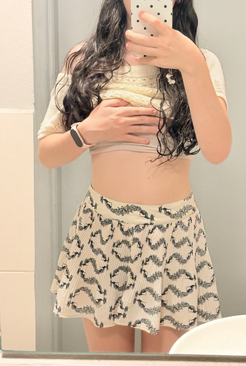 dada! vai ver o BTS!! tweet media