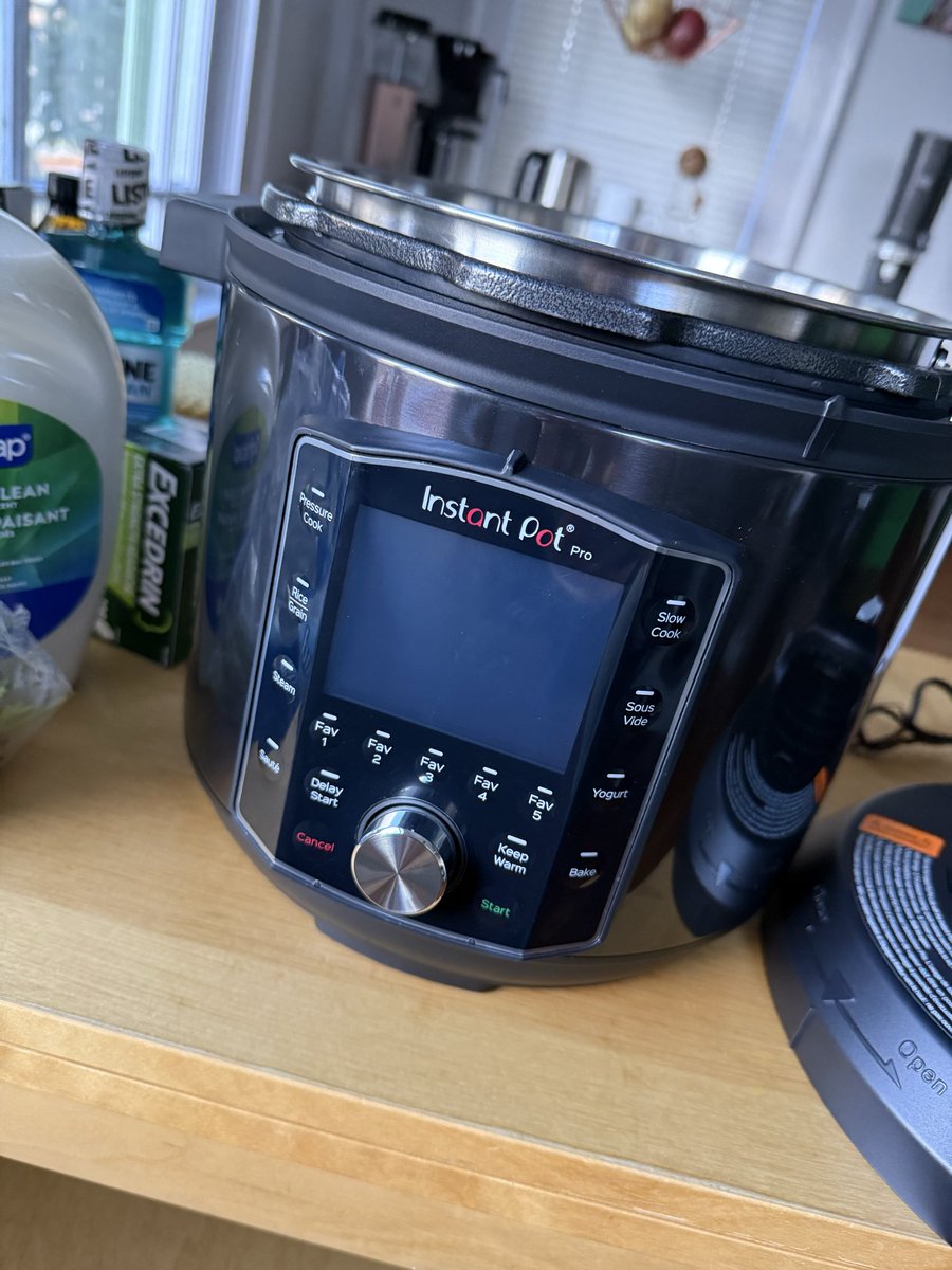 Lady Fyre tweet media