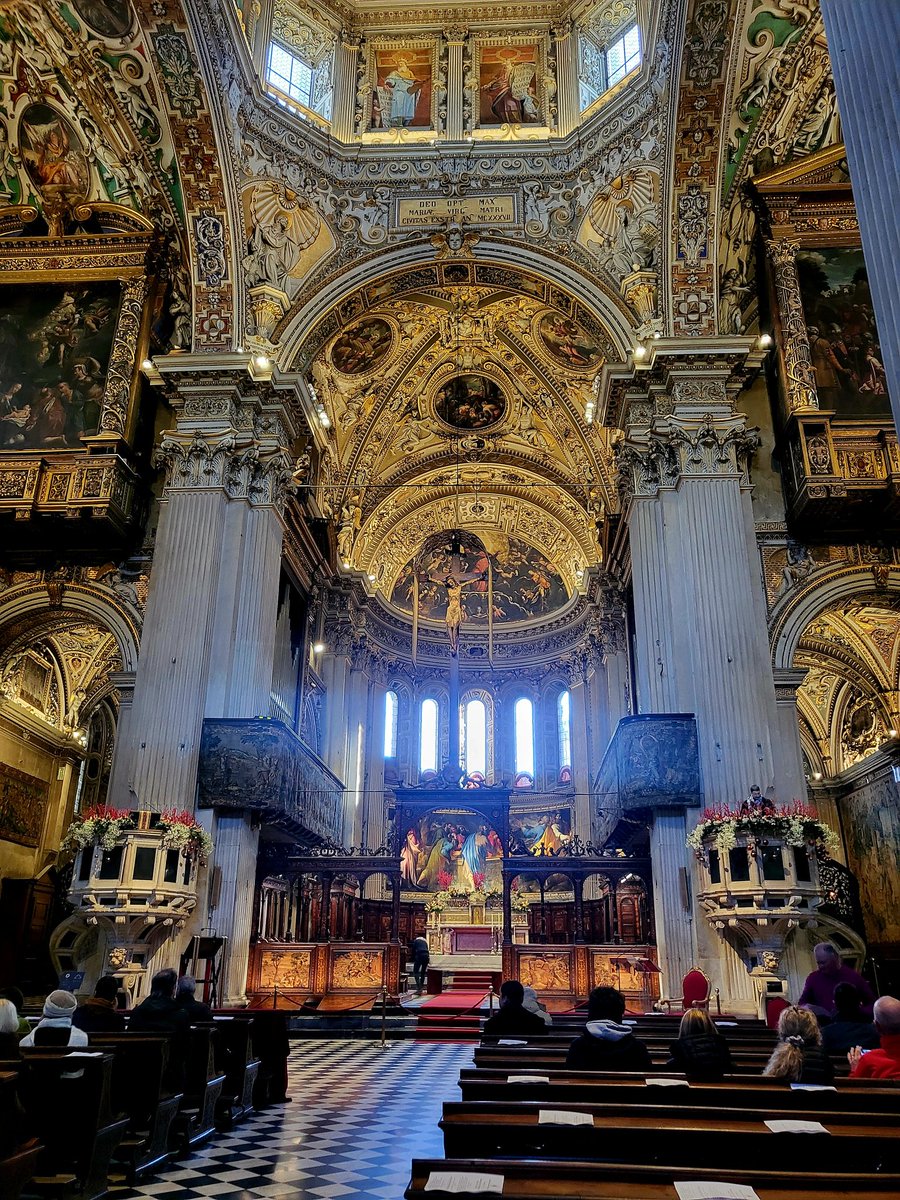 "Occhio non ha visto, l'orecchio non ha udito, ciò che Dio ha preparato per coloro che lo amano, insegnaci la saggezza di Dio.."

Amen.