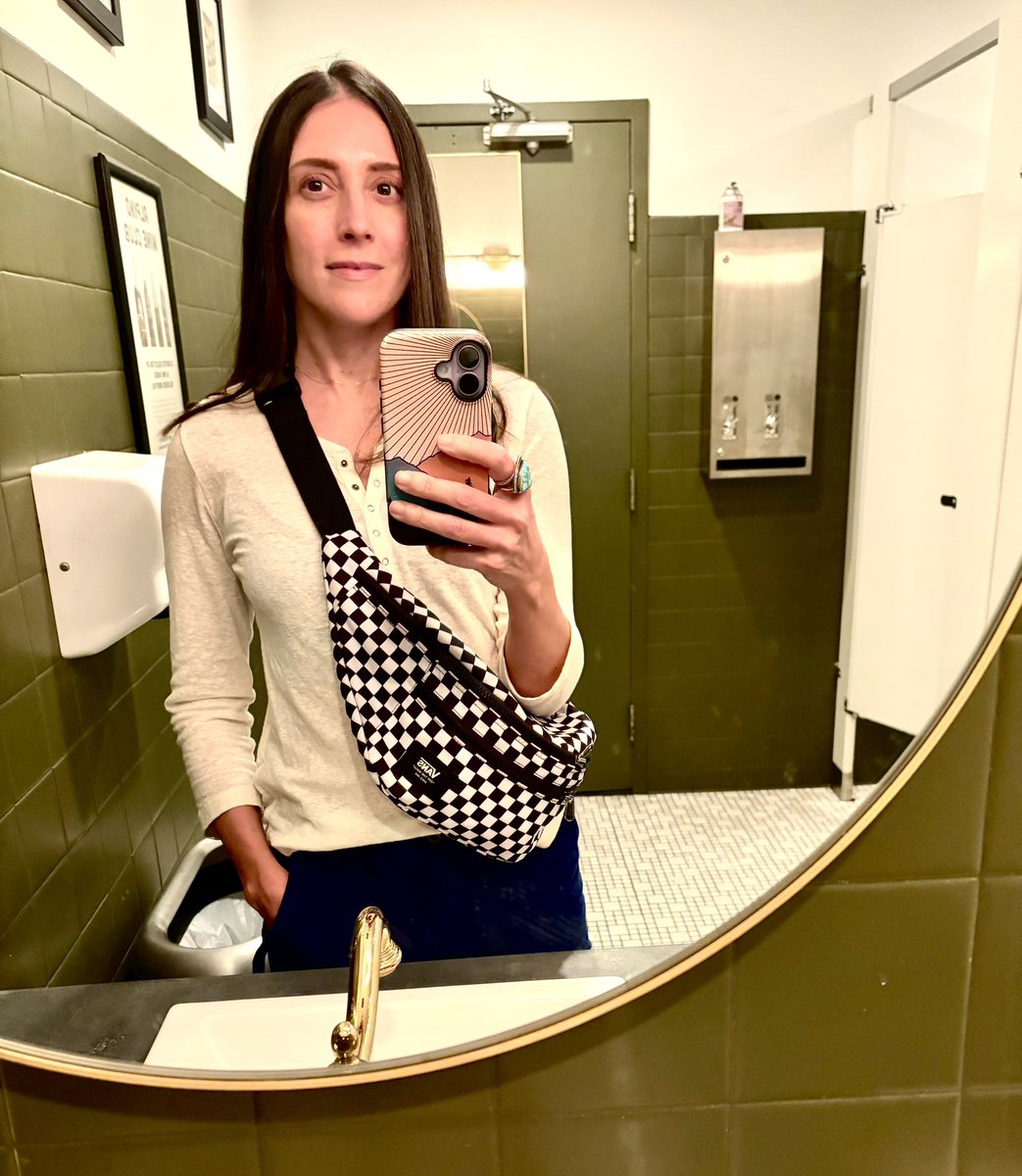 Casey Jo tweet media