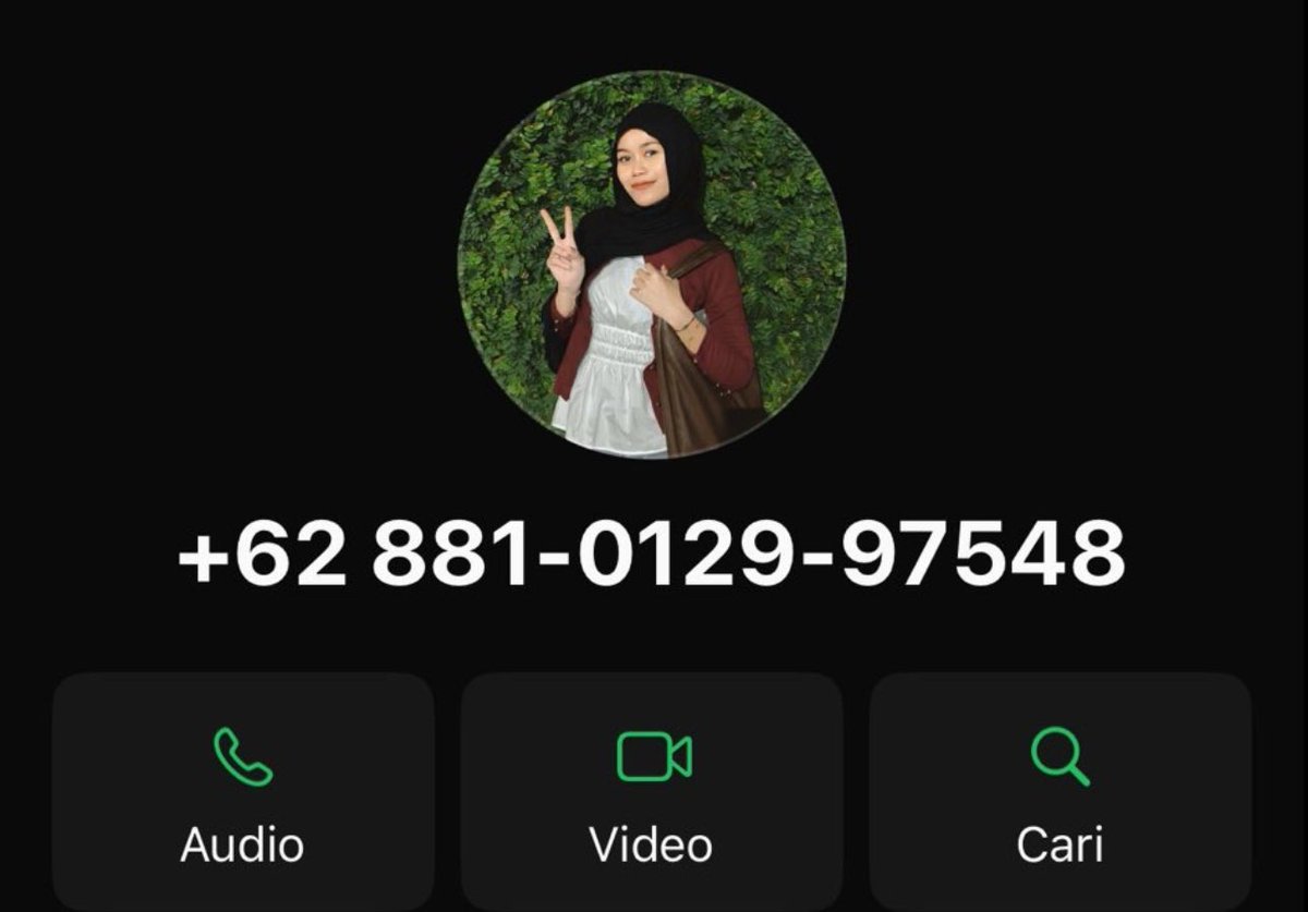 peakykoko's tweet image. Since I have the energy to do this

BEWARE OF SCAMMER. Akunnya @plizmart namanya Lydiaa katanya dom Tangsel dan kantornya di Jaksel

Nomor Spay nya 0881012997548 gw kemaren kecolongan kena scam Jacket CXM Handcarry Korea yang proofnya ternyata AI generated 😁 (agak tolol jg sih