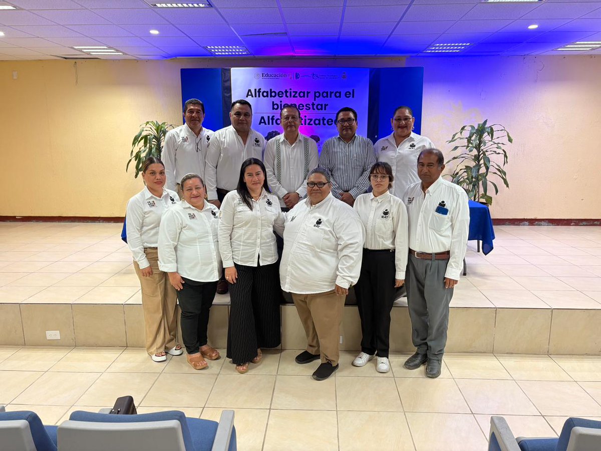 La SETAB participó en la ceremonia de entrega de constancias y reconocimientos del Programa Alfabetizar para el Bienestar / AlfabetizaTec, correspondiente al periodo 2025B, del Instituto Tecnológico Superior de Comalcalco.
facebook.com/share/p/1AdqCp…