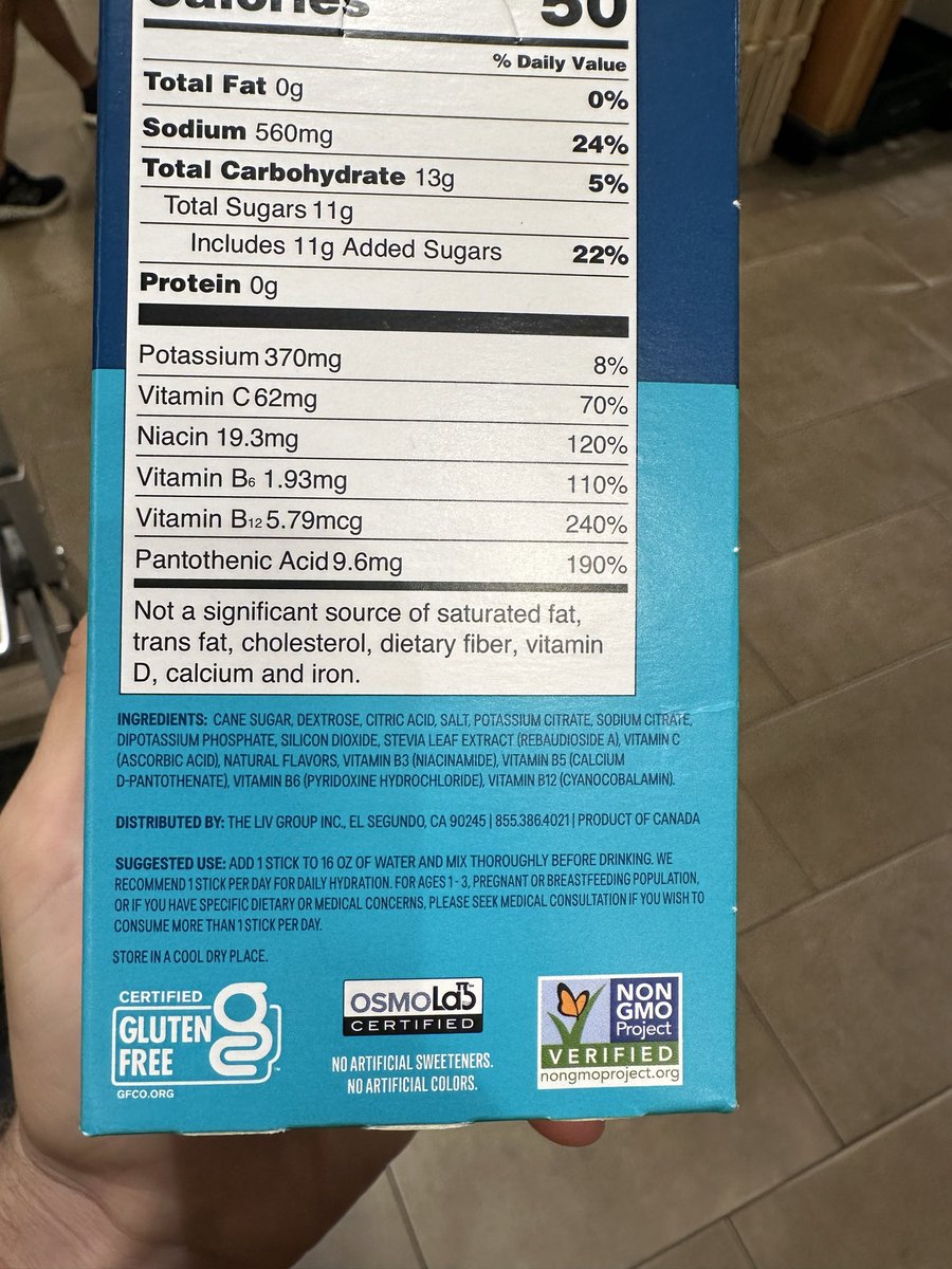 AlpacaAurelius's tweet photo. Why do people drink liquid IV? Stevia, silicon dioxide, natural flavors, citric acid….

Cmon https://t.co/AGQ3uUi3Wa