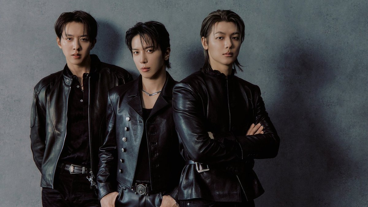 #CNBLUE album sales on Circle Chart

🥇 FIRST STEP — 144,304 copies
🥈 Re:BLUE — 132,111 copies
🥉 EAR FUN — 128,914 copies
Can't Stop — 120,299 copies
Bluetory — 120,100 copies
Bluelove — 115,079 copies
2gether — 83,618 copies
BLUEMING — 62,026 copies
7ºCN — 53,559 copies
X —