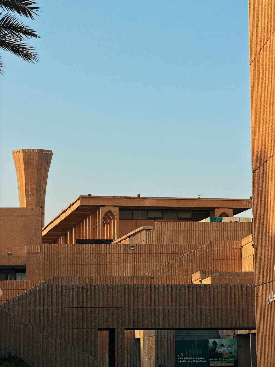 عَـلي tweet media