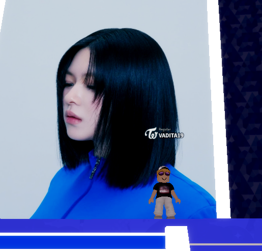 shy_minatozaki9's tweet image. me and my baddie