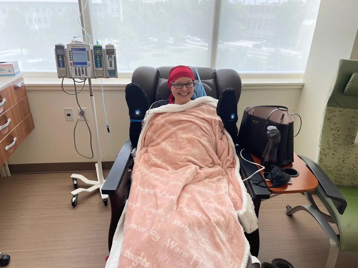 WeRateDogs tweet media