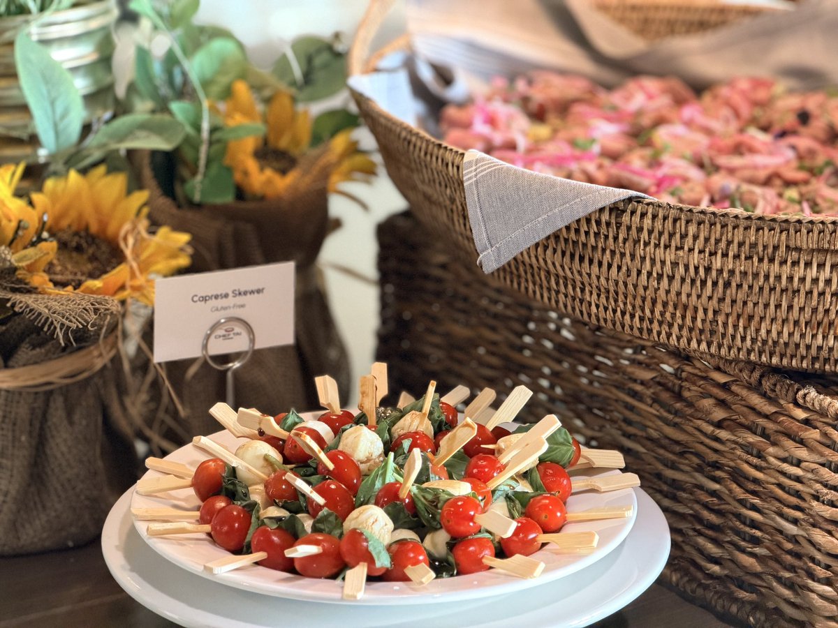 cheftai's tweet image. Love putting together a grazing station for my client @CapitalFarmCred for their community event at their HQ.  Thank you for supporting local restaurants to help host this event! !  #aggieland #cheflife