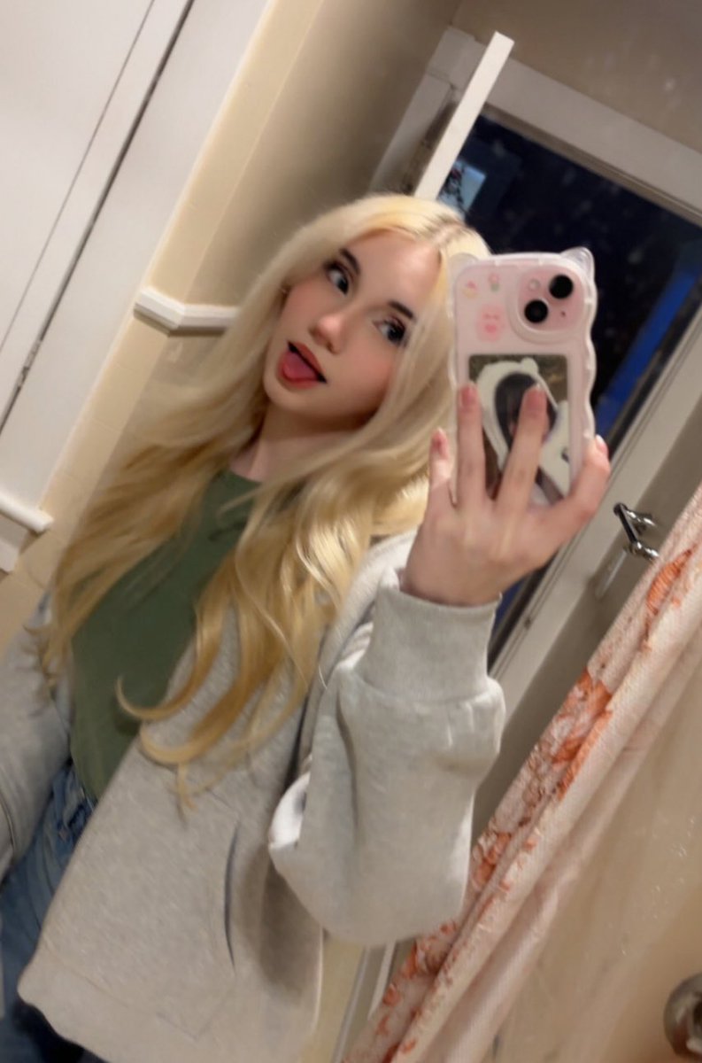 syd 𝜗𝜚 ⊹ ࣪ ˖ tweet media