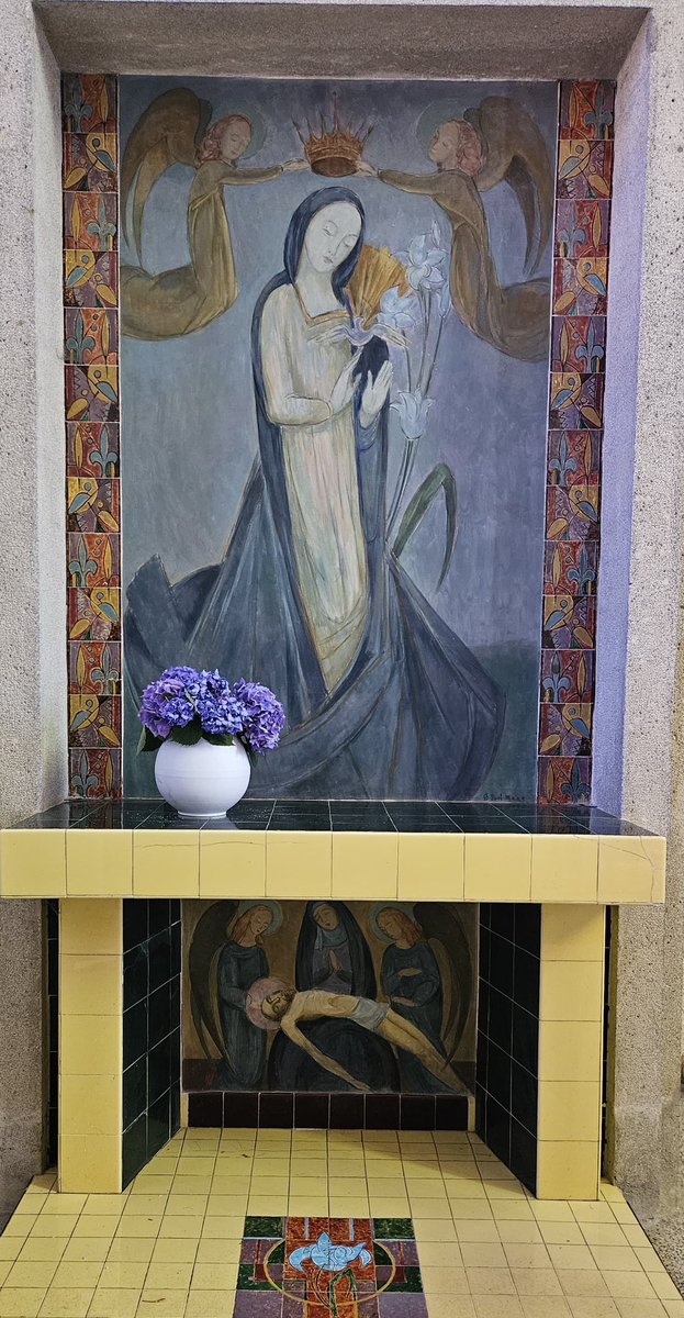 Mère du Christ, priez pour nous
Marie Reine, Saint Martin, Oradour-sur-Glane (87) via Edouard