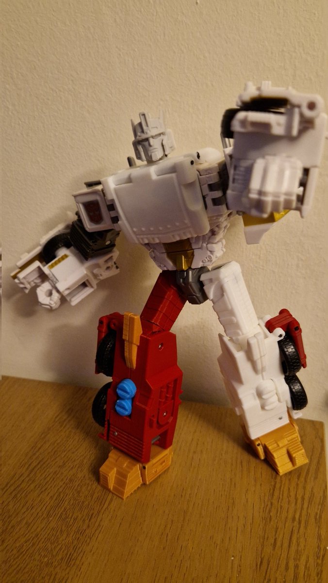 𝗘ʟʟᴇ tweet media