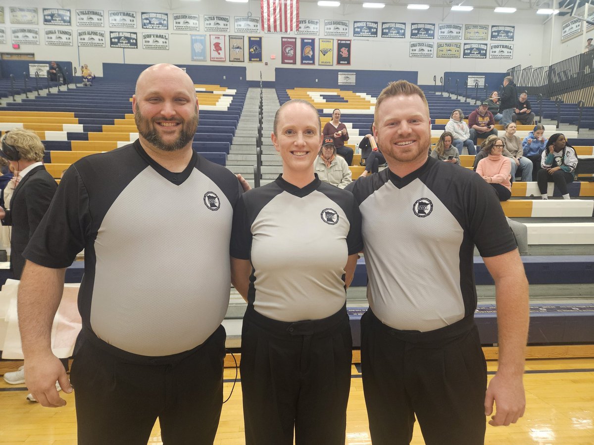laufendh's tweet photo. Chanhassen welcomes St Louis Park as the Storm hosts the Orioles in the last Girls Hoops game of regular season. #ThankaRef to Matt, Rachel and Ryan, one of the state's finest crews.   We can't play without them. @MSHSL_Officials @BobMadison2 @chanstormfb https://t.co/IYtSD0HRBN