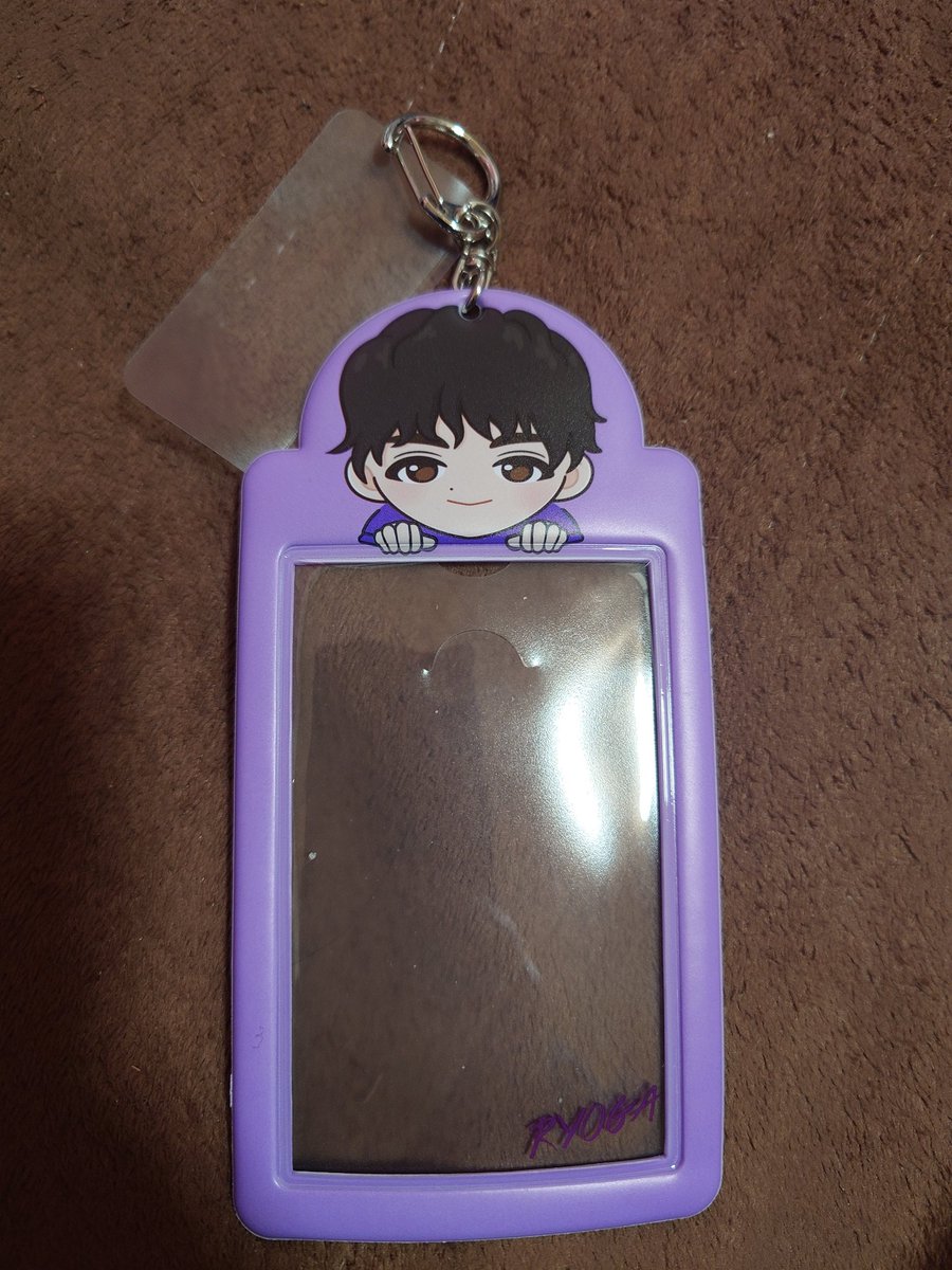 リョウガさんのミニフォトホルダーぶっ壊れたあぁぁぁぁぁぁぁぁ(ﾉД