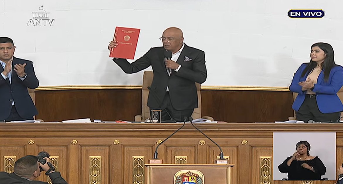 🚨URGENTE🚨

Señor <a href="/SecRubio/">Secretary Marco Rubio</a>, solicito pueda prestar especial atención a la FARSA que <a href="/jorgerpsuv/">Jorge Rodríguez</a> acaba de aprobar, una Ley de Amnistía hecha a la medida del Chavismo.

Los chavistas no saldrán del poder por las buenas, son unos criminales que están acostumbrados a actuar fuera