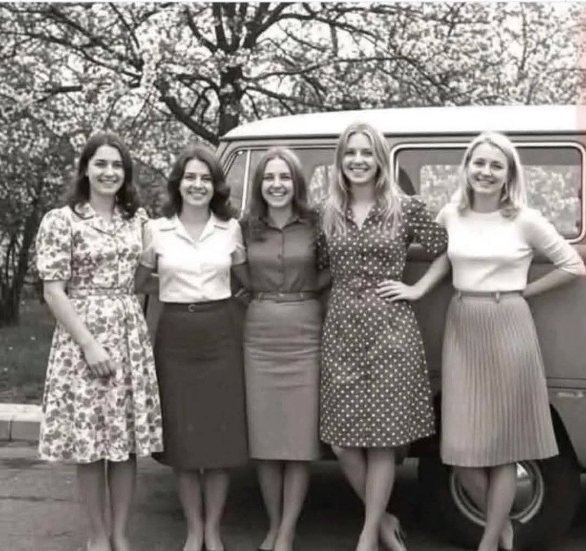 Eliane Dalla Valle tweet media