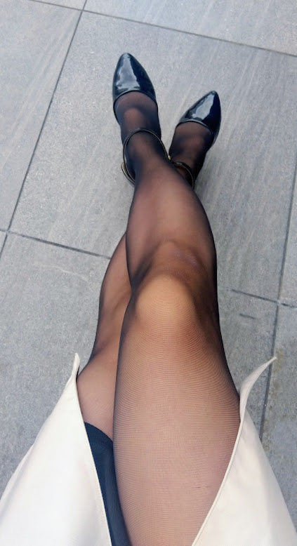 bluesnow_yuki's tweet photo. ここ最近…という訳でも無いんだけど、去年末辺りからのレッグコーデまとめ👠✨

（今回もセンシティブ🚩添付） https://t.co/HZE2sqjIQb