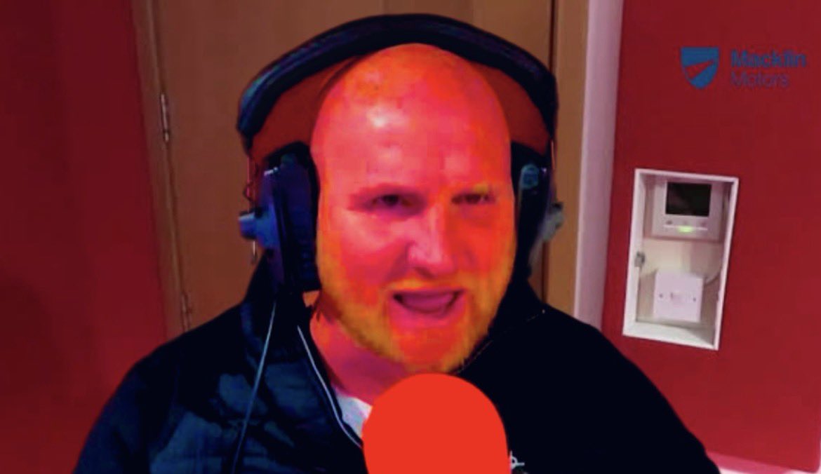 Who does Kasper Schmichael support?