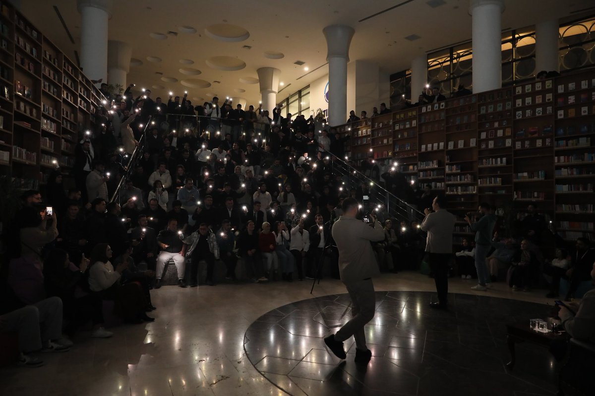 📍Altın Mekan 

Gençlik Kolları Başkanımız Sayın <a href="/avyusufibis/">Yusuf İBİŞ</a> ’in katılımlarıyla gerçekleştirdiğimiz "Söz Gençlikte Ramazan Ankara" programında;
gençler sordu, Yusuf Başkan anılarını anlattı, tecrübelerini paylaştı.

Bilgi vardı. İletişim vardı. Samimiyet vardı.
Ve en önemlisi;