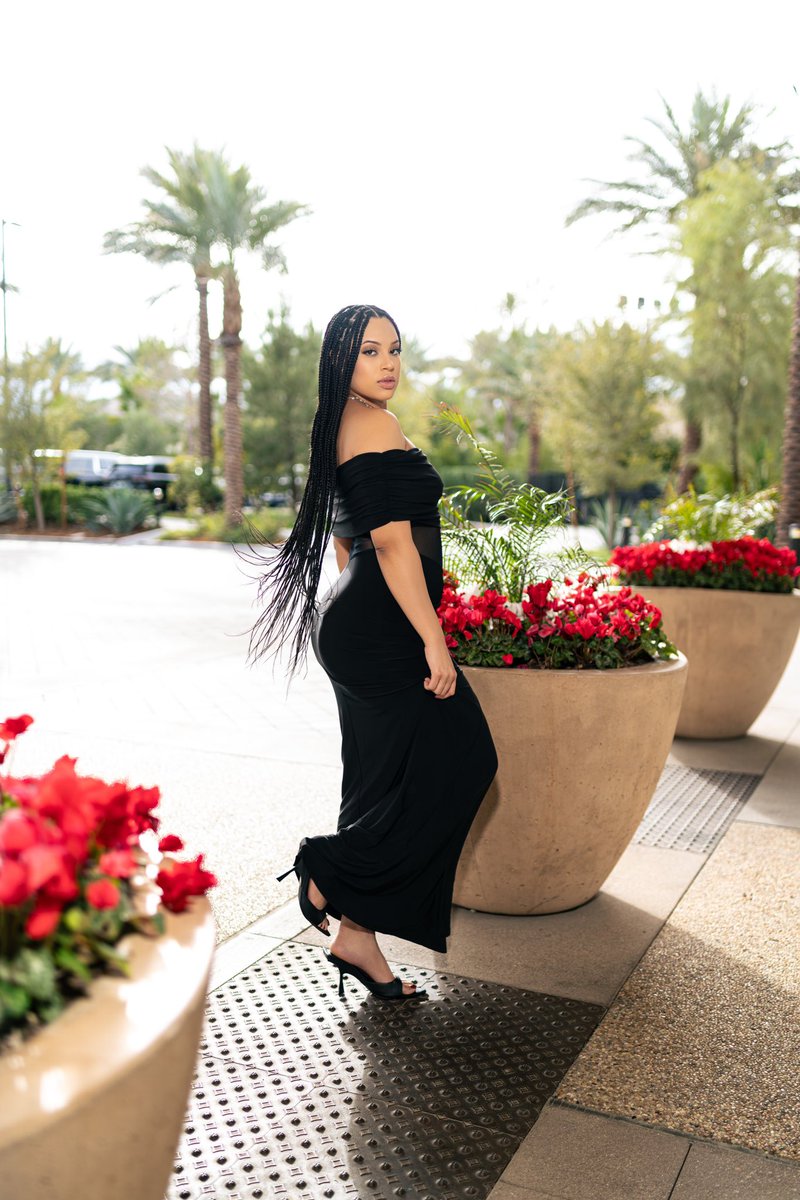 Diamond Banks tweet media