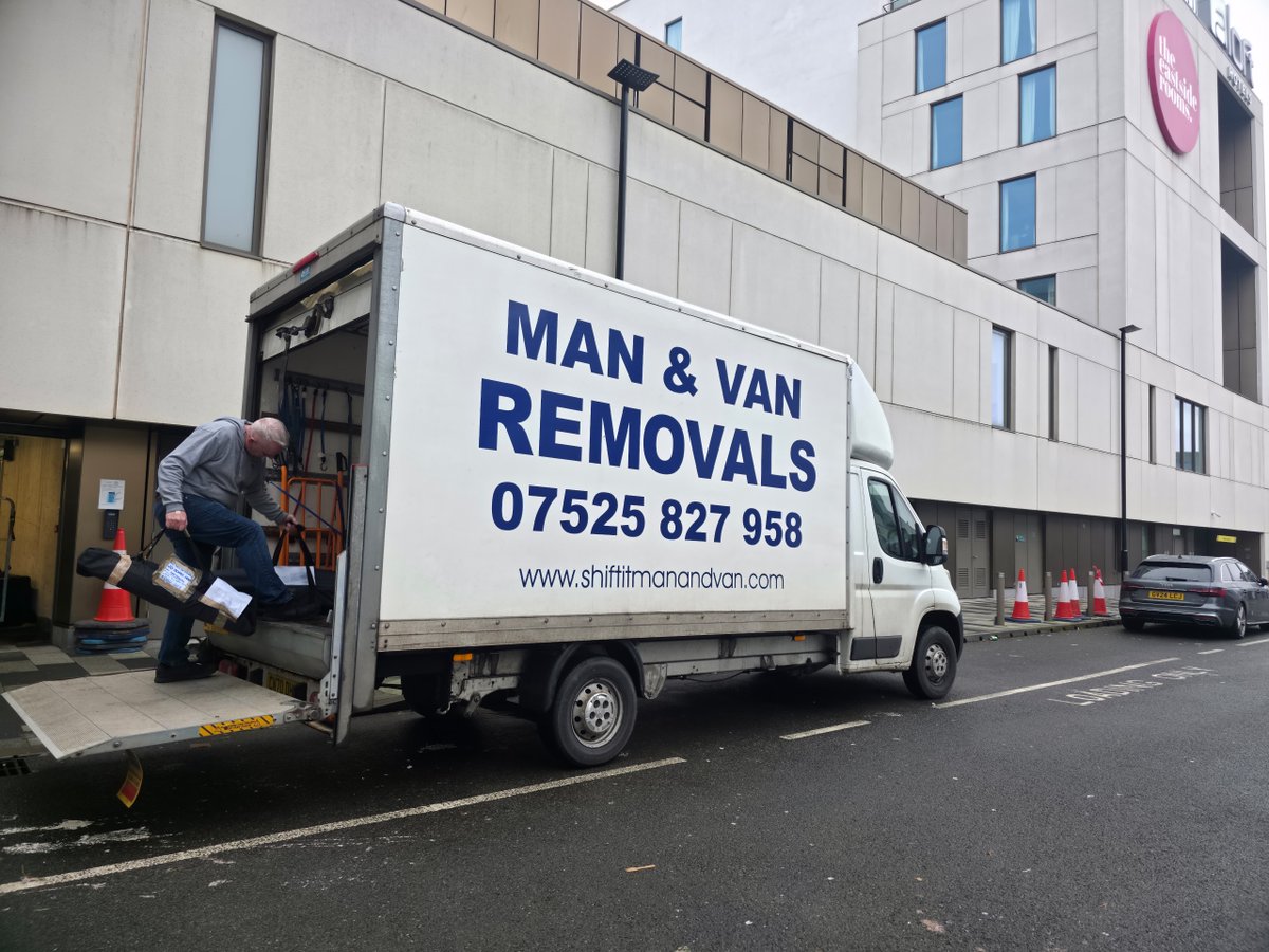 shiftitman's tweet photo. Moving house doesn’t have to be a headache! 🏠 Whether it’s a flat in the Jewellery Quarter or a family home in Solihull, Shift It makes it easy. 🚛

✅ Fully Insured
✅ 5-Star Rated
✅ Stress-Free

Book your reliable man and van Birmingham today! https://t.co/NhC6gzvcXc