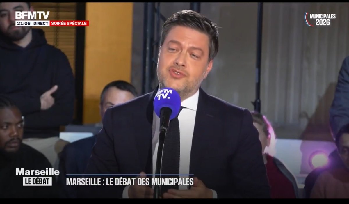 Rassembleur, humain, proche des Marseillais. Il fait honneur à Marseille. 
" je combatterai toujours le Rassemblement national et vous devriez aussi Madame Vassal "
#marseilleledebat #BFMTV